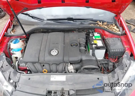 2012 Volkswagen Jetta Sportwagen 2.5L S z USA, uszkodzony, nr VIN 3VWPP7AJ1CM608991